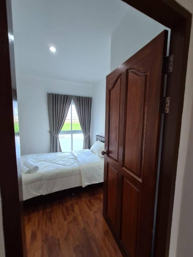 Yyk Holiday Rooms Ban Khlong Krang Exteriör bild