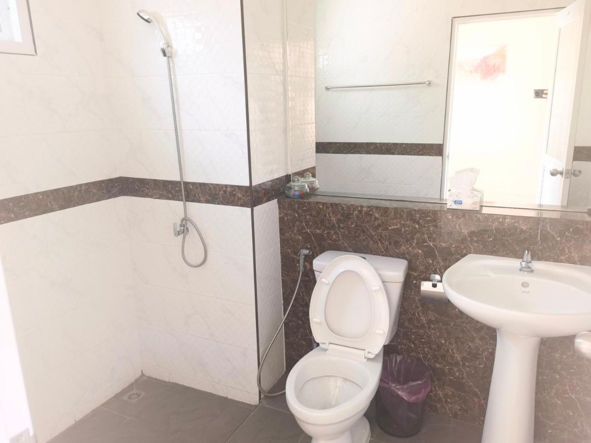 Yyk Holiday Rooms Ban Khlong Krang Exteriör bild