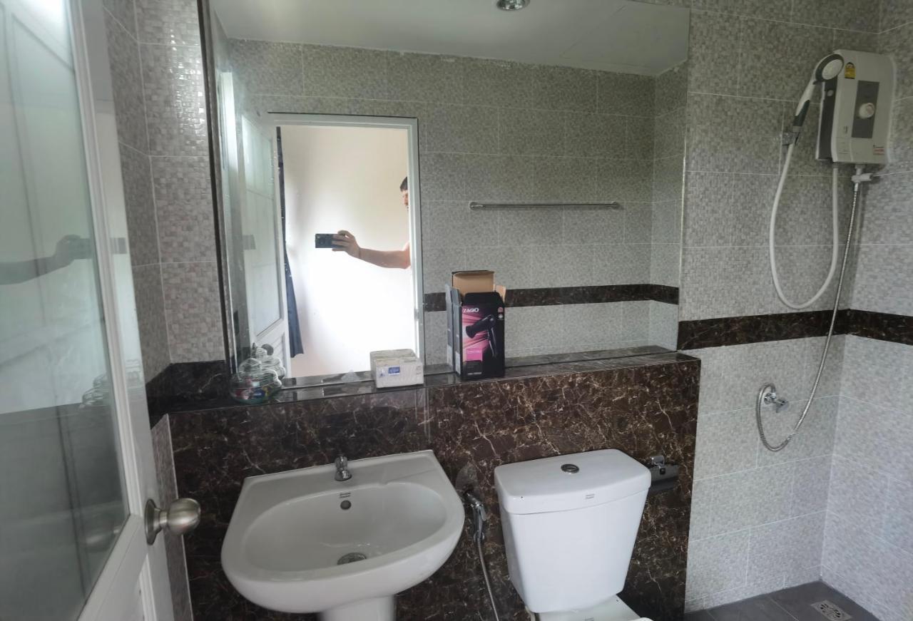 Yyk Holiday Rooms Ban Khlong Krang Exteriör bild