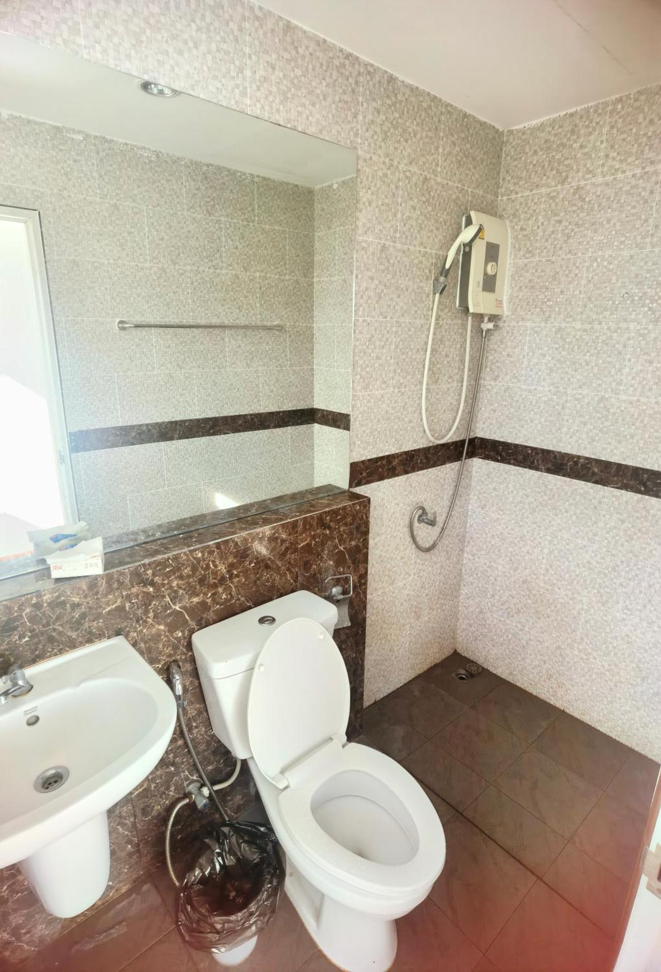 Yyk Holiday Rooms Ban Khlong Krang Exteriör bild